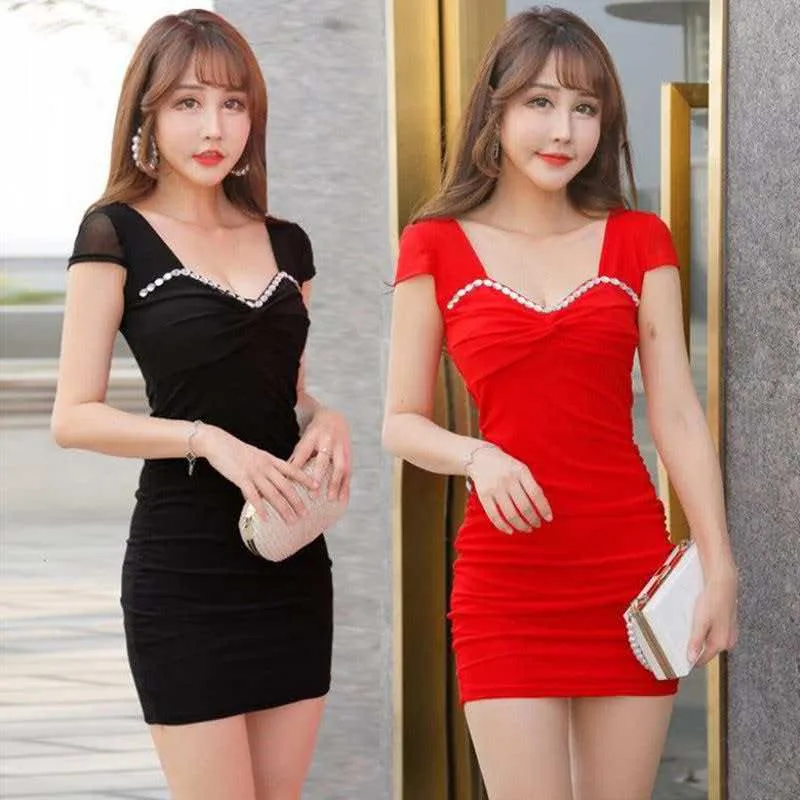 Two portraits of an adult woman in black and red dresses